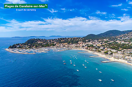 Plages et port de plaisance de Cavalaire-sur-Mer, destination touristique prisée en Provence-Alpes-Côte d'Azur. Plages et port de plaisance de Cavalaire-sur-Mer, destination touristique prisée en Provence-Alpes-Côte d'Azur.