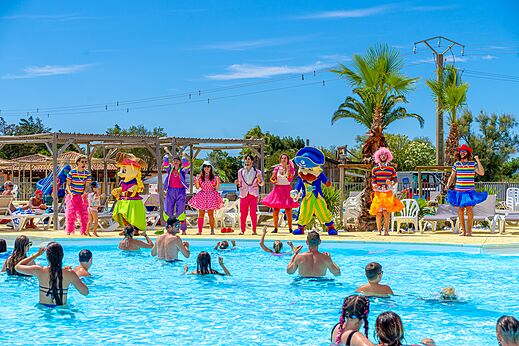 Animation et piscine au camping CAPFUN Las Bousigues à Le Barcarès (66).