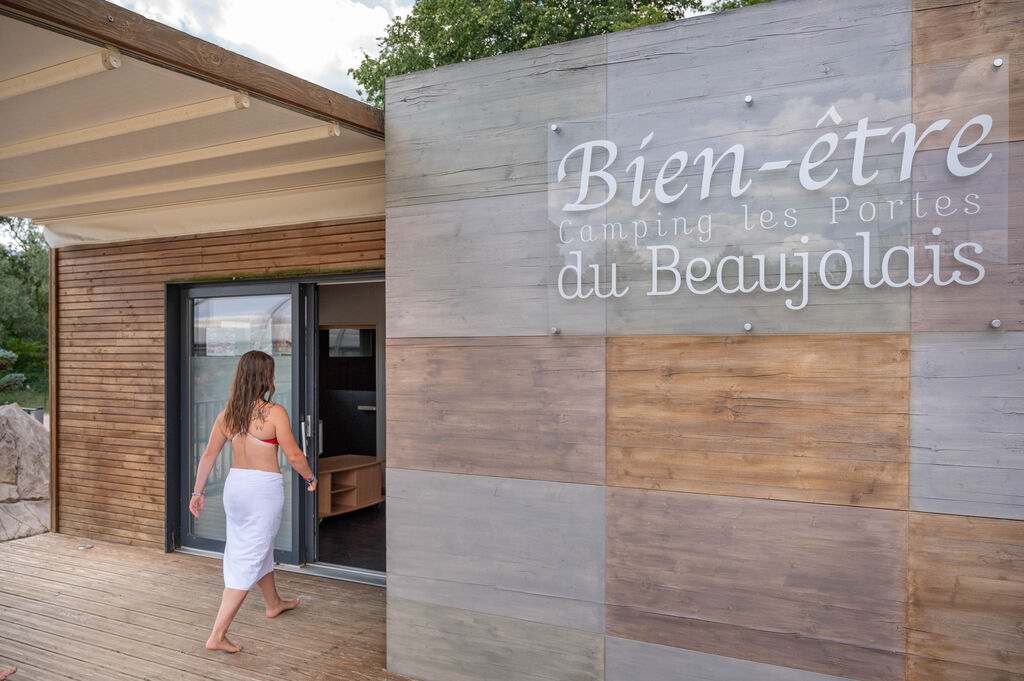 Les Portes du Beaujolais, Camping Rhone Alpes - 15